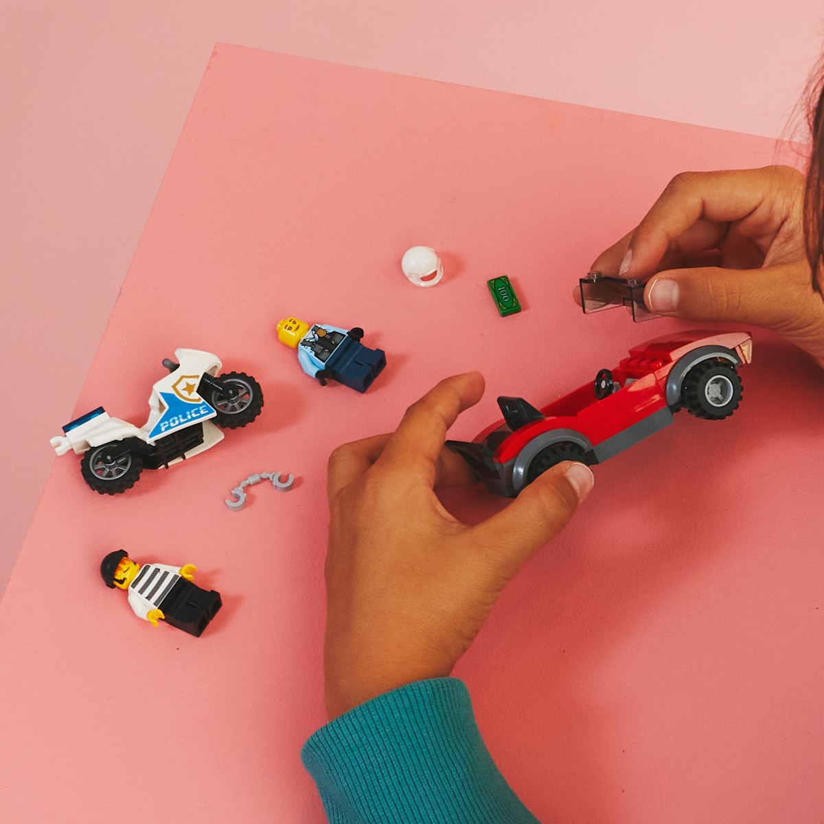 LEGO City Police Bike Car Chase Building Toy Set, 59 Pieces, Multicolour, 5Y+