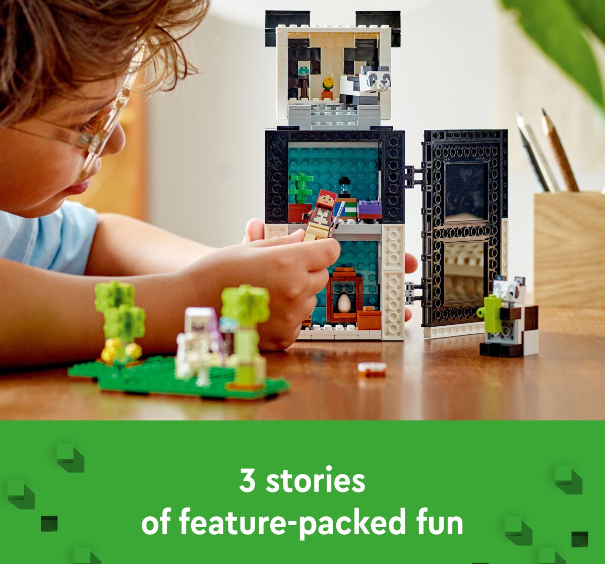 LEGO Minecraft The Panda Haven 21245 Building Toy Set 553 Pieces Multicolour 8Y+